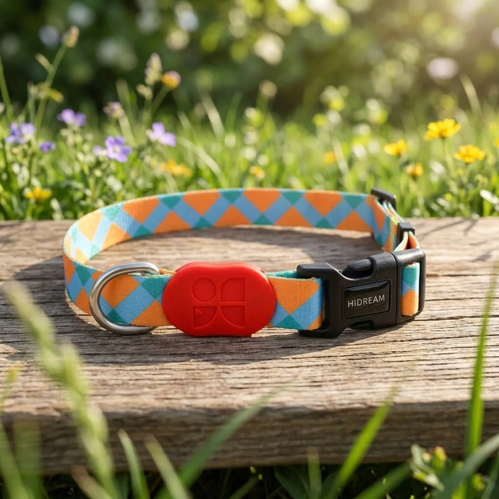 Collare geometrico regolabile arancione e blu per cani con fibbia a sgancio rapido